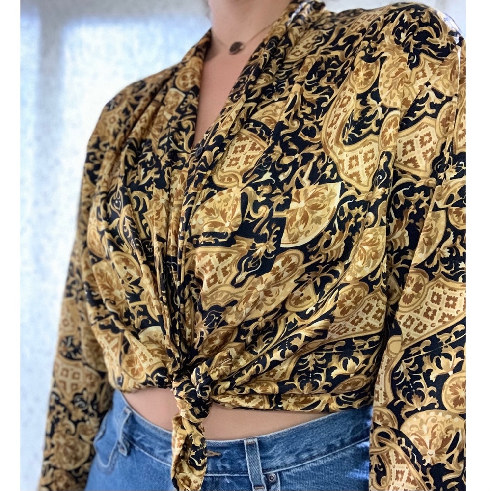 Vintage Gold & Black Design Long Sleeve Blouse